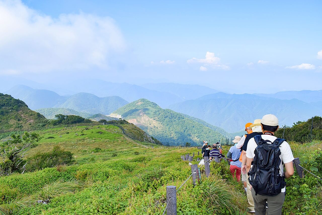 「伊吹山」へリンク