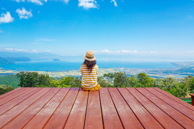 「びわこ箱館山・びわ湖のみえる丘」へリンク